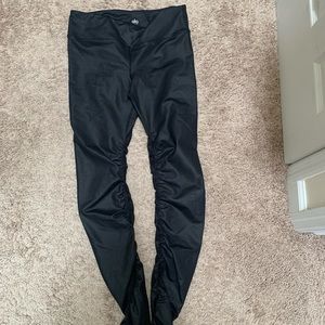 ALO Leggings